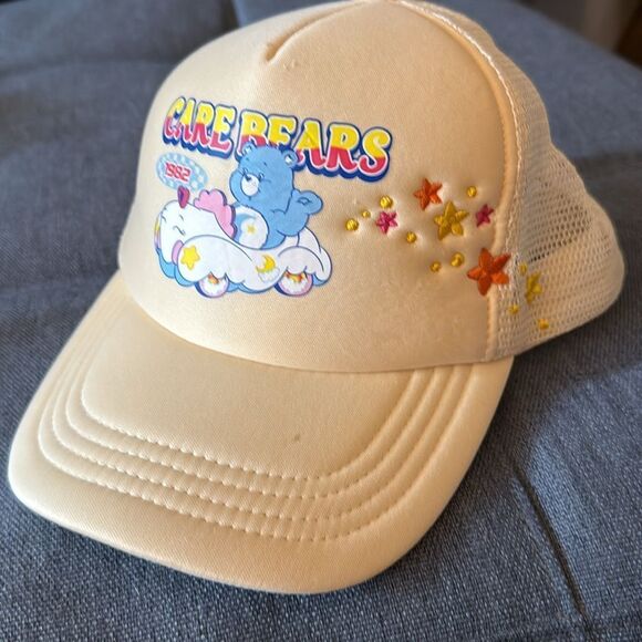 NWOT Care Bears Bedtime Bear Trucker Snap back Baseball Cap. Unisex. - Picture 2 of 6